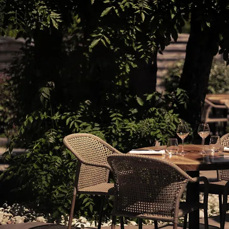 Le Clos Du 5 - Lägenhetshotell Bagnères-de-Bigorre