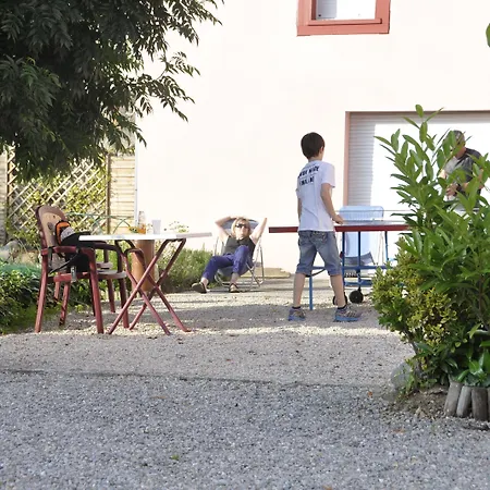 Le Clos Du 5 - Lejlighedshotel